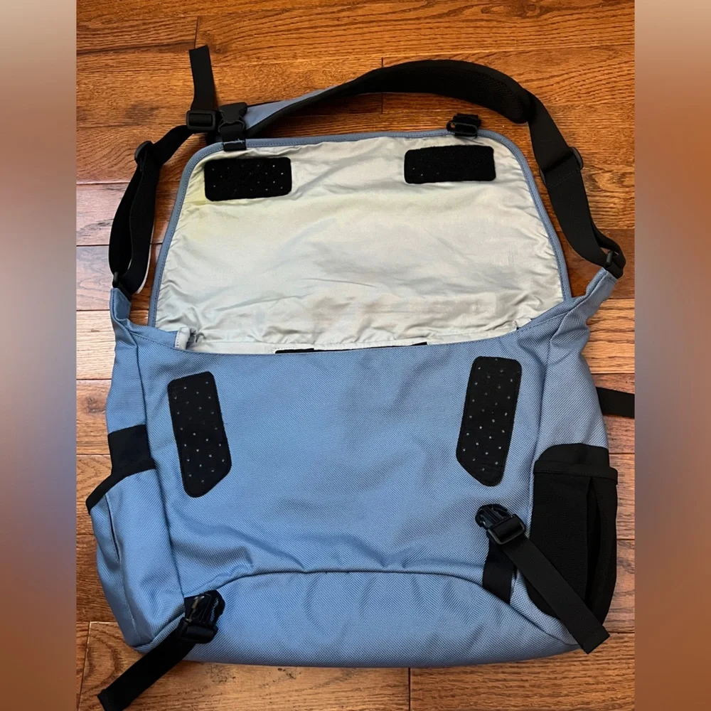 VINTAGE PATAGONIA BLUE HALF MASS BAG MESSENGER BAG